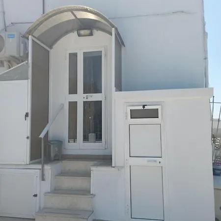 Casa *